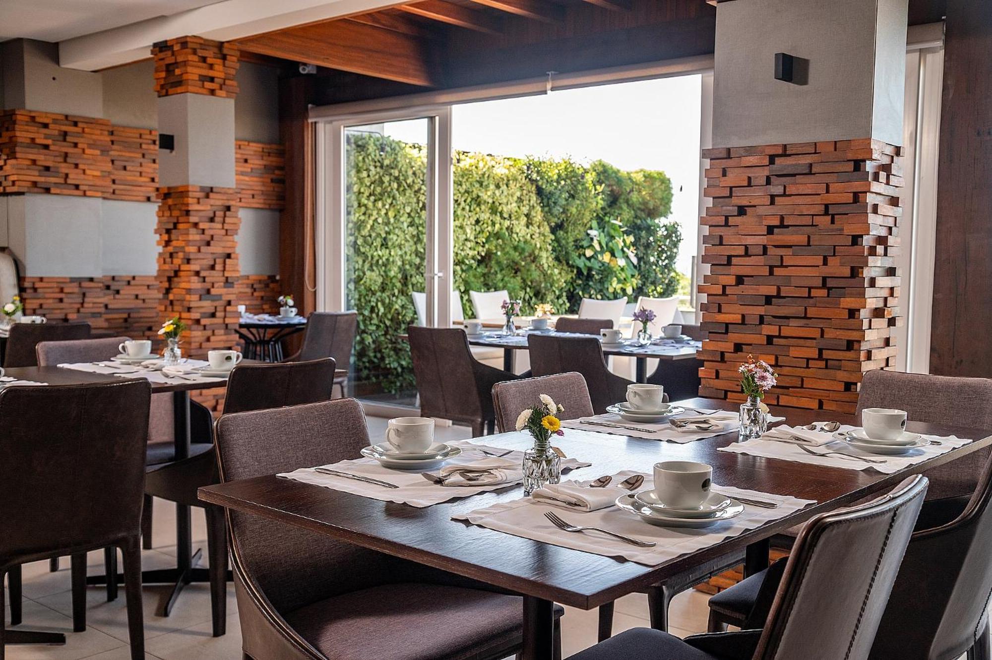 Villa d'Ozio Hotel e Cucina Itajaí Esterno foto